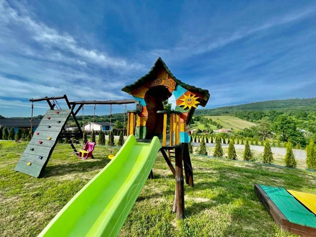 Готель Glamping Bieszczady Z Jacuzzi I Basenem Солина Екстер'єр фото