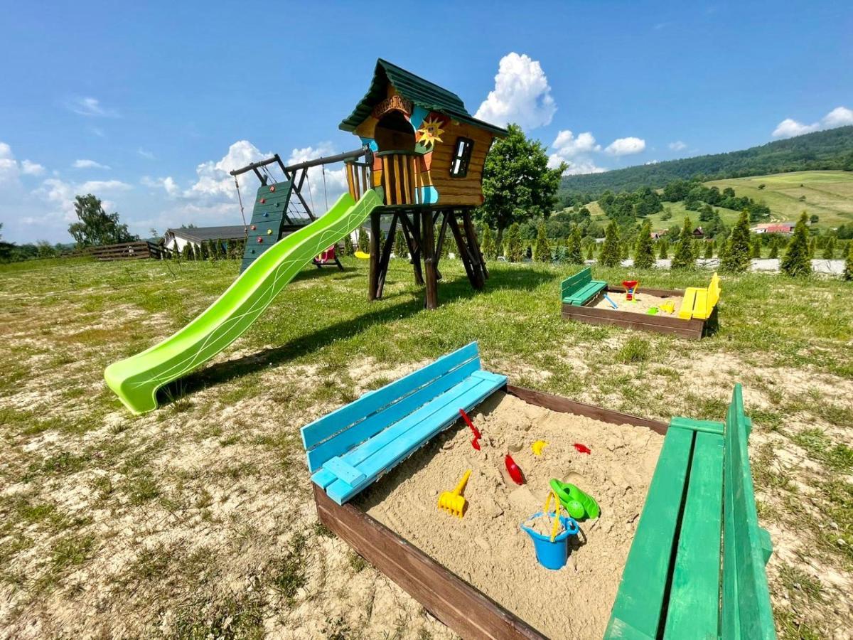 Готель Glamping Bieszczady Z Jacuzzi I Basenem Солина Екстер'єр фото